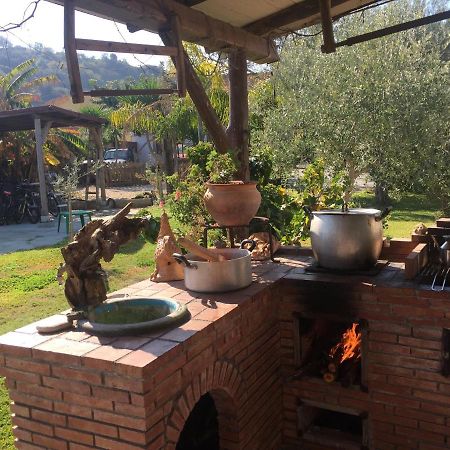 Casa Vacanze Borgo Borghese SantʼAlessio Siculo Εξωτερικό φωτογραφία