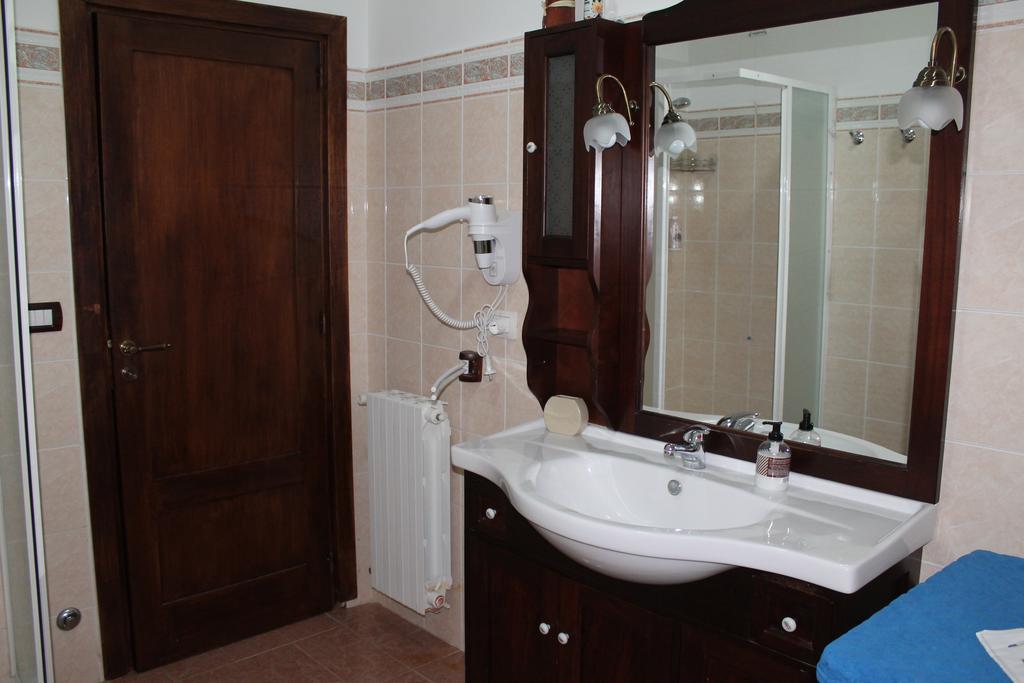 Casa Vacanze Borgo Borghese SantʼAlessio Siculo Δωμάτιο φωτογραφία