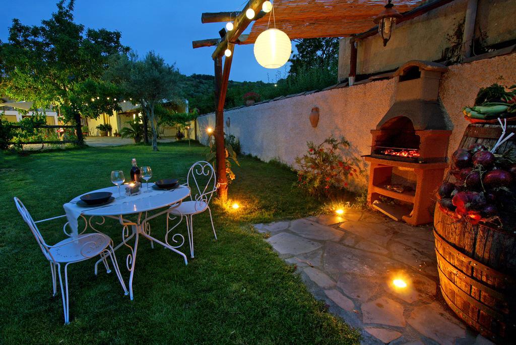 Casa Vacanze Borgo Borghese SantʼAlessio Siculo Εξωτερικό φωτογραφία
